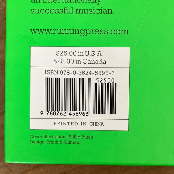 Ed Sheeran: A Visual Journey Coffee Table Book by Phillip Butah & Ed Sheeran - Picture 3 of 16